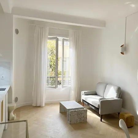 Apartment Renove - Hypercentre Nice, Gare & Tram 4 Min